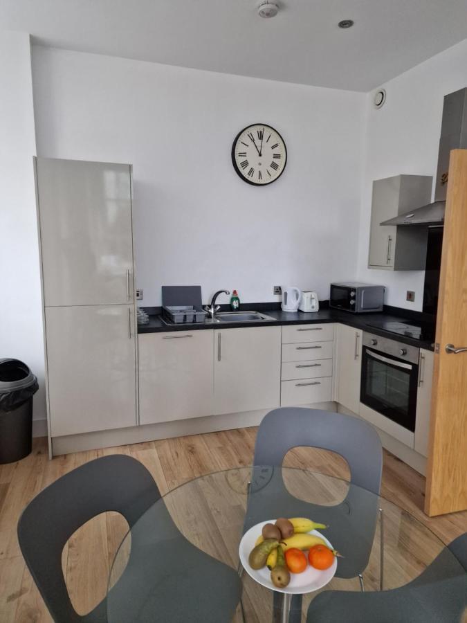 Converted Mill Apartment Manchester Bagian luar foto